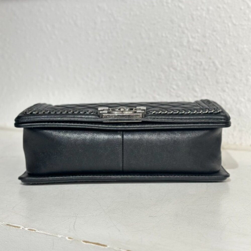 Chanel Black Leather Medium Boy Bag Shoulder Crossbody - Picture 5 of 9